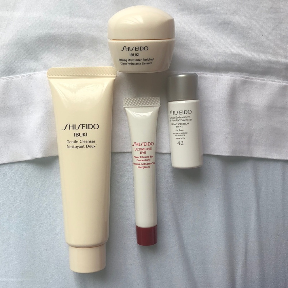 ❌ SOLD ❌ Shiseido Skin Care Kit ✨